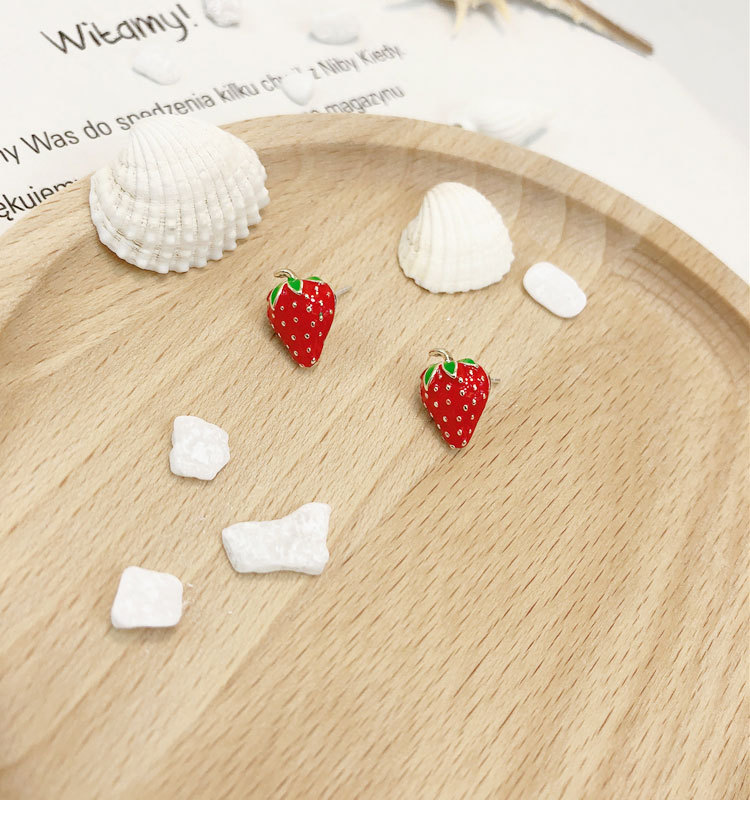 Acrylic Strawberry Earrings Fa - Street Fashion Earrings 评论和价格