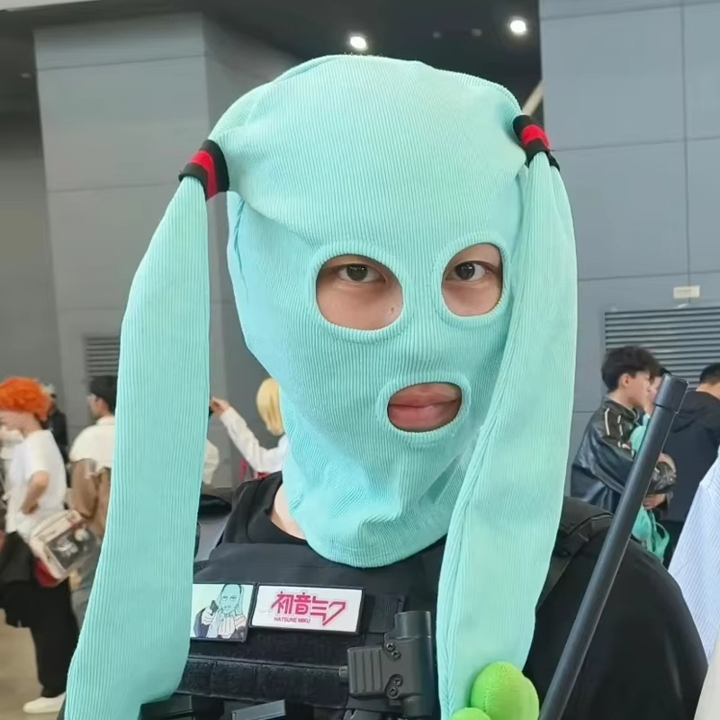 Hot Selling Hatsune Miku Balac - Street Fashion Anime 评论和价格